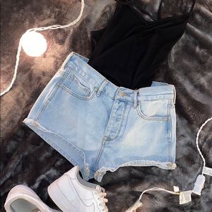 Light wash, brandy Melville, high waisted denim